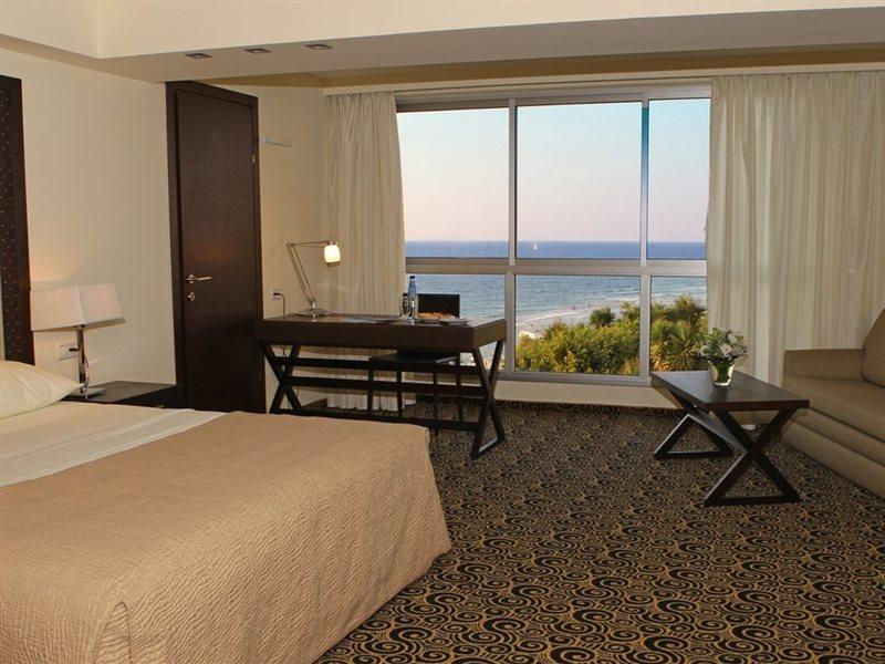 Hod Hasharon Luxury Apartment Herzelia Exteriör bild