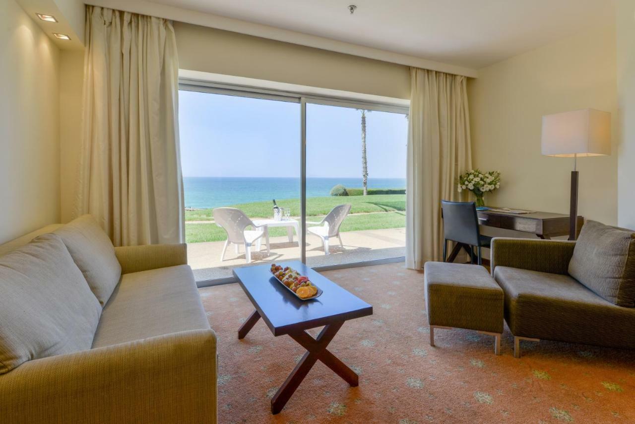 Hod Hasharon Luxury Apartment Herzelia Exteriör bild